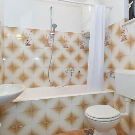 Apartment Lila By Interhome Mirce